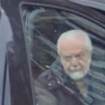 adl-e-tornato-a-napoli!-le-immagini-dell’arrivo-nell’hotel-che-ospitera-anche-il-milan
