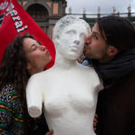 chi-toglie-casa-toglie-vita.-mille-persone-in-piazza-a-napoli-per-il-diritto-all’abitare