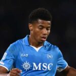 la-lunga-giornata-di-conte:-l’assenza-che-ha-accelerato-il-ritorno-al-4-3-3