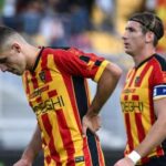 baschirotto-risponde-all’autogol-di-gallo:-il-lecce-riacciuffa-il-venezia-e-torna-a-far-punti