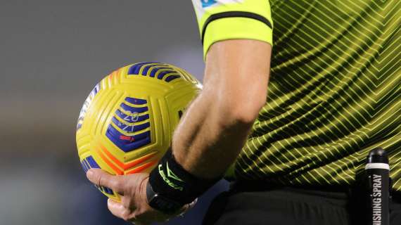 ifab-annuncia-due-novita-per-il-2025/26:-body-cam-per-gli-arbitri-e-rinvii-entro-8-secondi