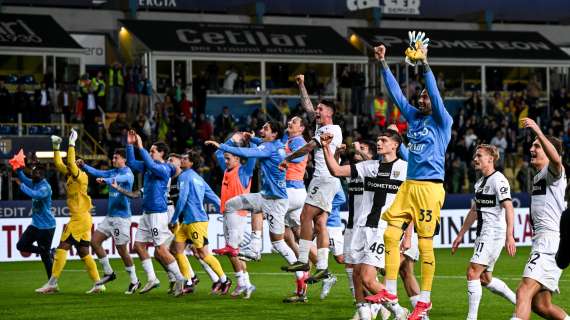 parma,-tre-infortuni-muscolari-e-attesa-per-gli-esami:-alla-penultima-c’e-il-napoli