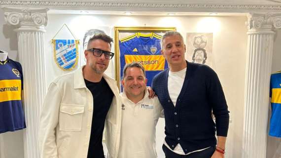 crespo-e-denis-al-museo-maradona:-alla-scoperta-dei-cimeli-del-diez