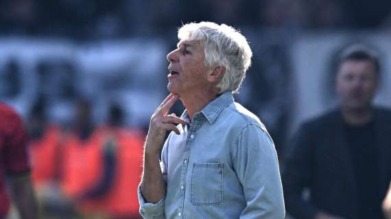 gasperini-shock!-clamorosa-lite-con-un-giornalista:-“asino”.-poi-gli-tira-contro-un-taccuino