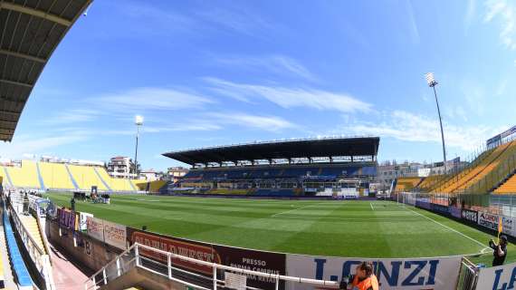 parma-napoli,-biglietti-in-vendita-da-domani:-limitazioni-per-i-settori-di-casa,-info-e-costi