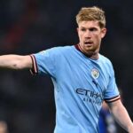 “king-kev”,-il-manchester-city-saluta-de-bruyne:-coreografia-da-pelle-d’oca-all’etihad