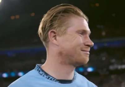 man-city,-il-gesto-per-de-bruyne:-verra-eretta-una-sua-statua-nel-piazzale-dello-stadio