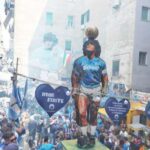 a-largo-maradona-inaugurata-statua-di-oltre-6-metri-dedicata-a-diego