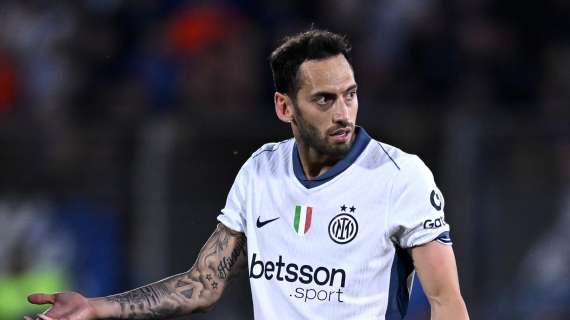 calhanoglu-flirta-col-galatasaray:-inter-irritata-dal-comportamento-del-turco