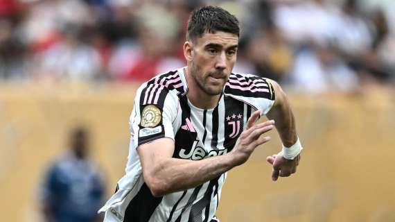 vlahovic-rifiuta-l’addio-e-blocca-(e-fa-infuriare)-la-juve:-vuole-andare-via-a-zero-tra-un-anno