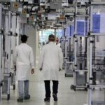 meta-ha-comprato-una-quota-del-3-per-cento-in-essilorluxottica