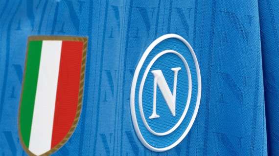 tutti-pazzi-per-la-nuova-maglia:-il-sito-del-napoli-finisce-in-down!