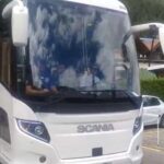 il-napoli-saluta-dimaro:-i-bus-azzurri-lasciano-il-ritiro