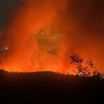 incendio-sul-vesuvio:-fiamme-altissime-alle-pendici-e-rischio-evacuazione