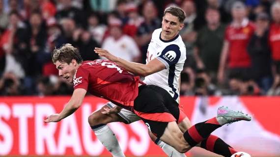 hojlund-non-convocato,-mainoo-titolare:-le-formazioni-di-grimsby-man-united