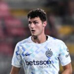inter,-arriva-akanji-e-va-via-un-altro-difensore:-pavard-va-da-de-zerbi,-i-dettagli