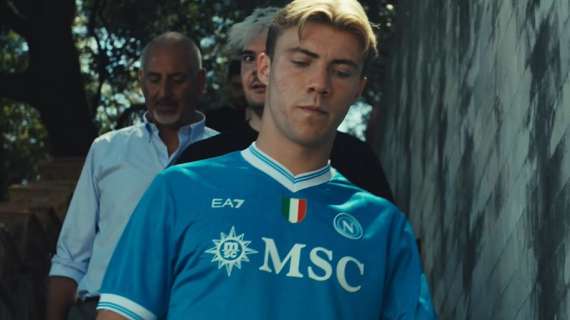 hojlund:-“napoli-al-top-in-italia,-tifosi-pazzeschi!-sono-cresciuto,-so-cosa-potro-dare”