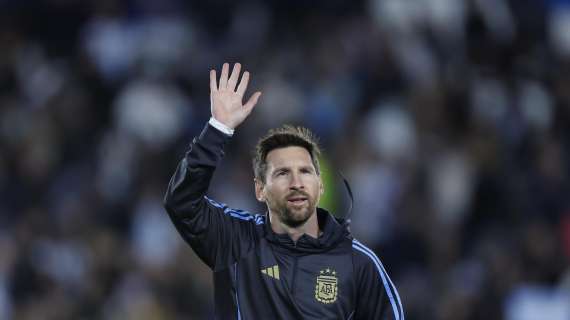 messi,-fine-di-un’era:-ultima-gara-show-in-casa-con-la-maglia-dell’argentina