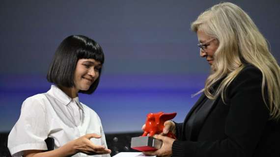 festival-di-venezia,-“short-summer”-di-nastia-korkia-vince-il-premio-“luigi-de-laurentiis”