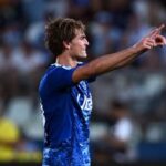 rising-star-of-the-month,-nico-paz-del-como-premiato-per-il-mese-di-agosto
