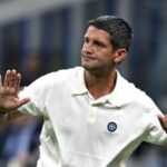 tifoso-inter-contro-lautaro,-chivu-ferma-l’allenamentoe-lo-difende:-“andate-a-milanello!”