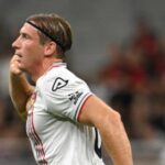 cremonese-ancora-imbattuta!-il-como-si-fa-rimontare-e-resta-in-10:-finisce-pari-al-sinigaglia