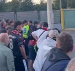 milan-napoli,-cresce-l’attesa-all’esterno-del-settore-ospiti:-i-cori-dei-tifosi-azzurri