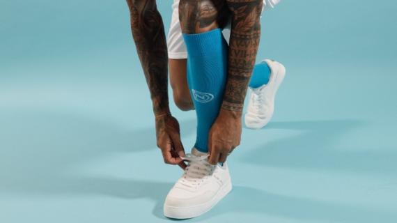 sscnapoli,-presentate-nuove-sneakers-scudetto-limited-edition:-in-vendita-solo-120-paia