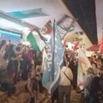 manifestazione-a-sostegno-di-gaza:-stazione-napoli-centrale-bloccata