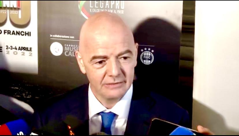 fifa,-infantino:-“stadi?-se-non-ci-riusciamo-in-italia,-bisogna-chiudere-e-andare-a-casa-tutti”