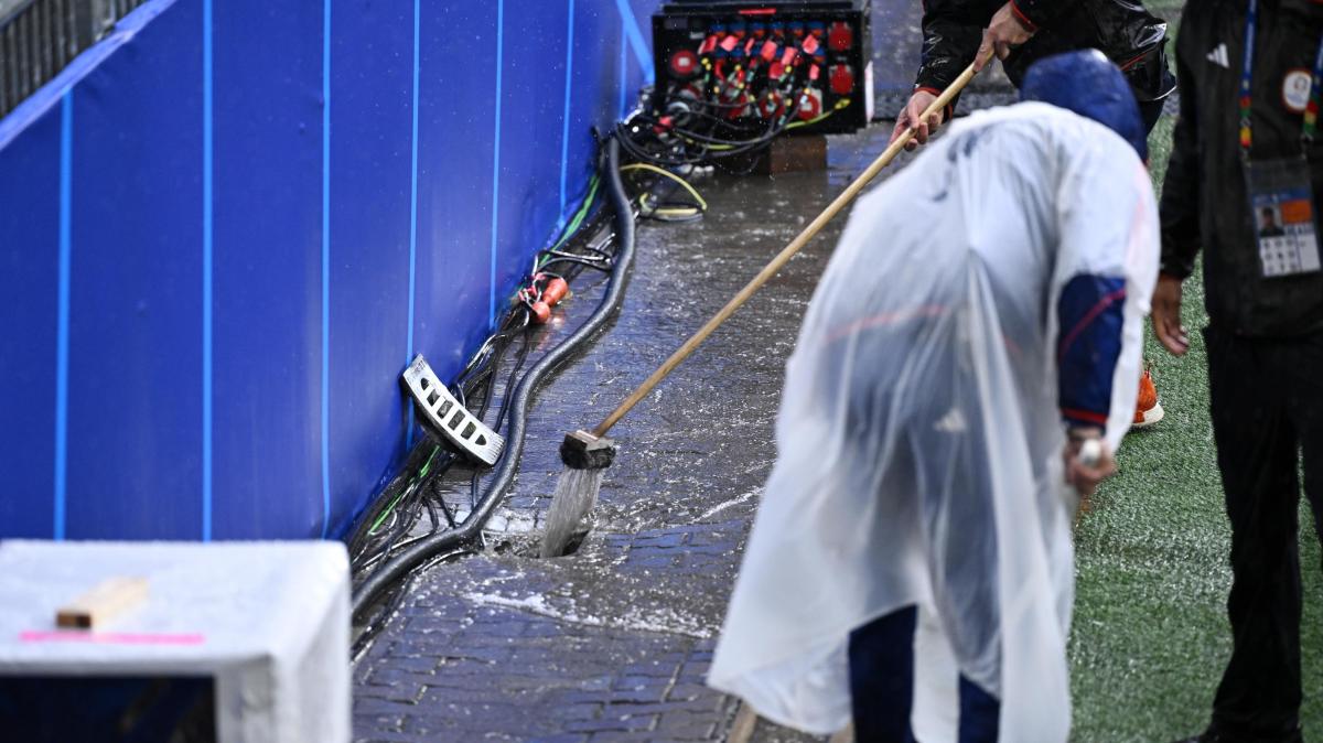 regione-campania,-annunciata-l’allerta-meteo-dalle-13-di-oggi:-i-dettagli