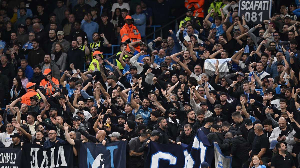 lecce-napoli,-trasferta-aperta-ai-residenti-in-campania:-da-domani-biglietti-in-vendita.-info-e-costi