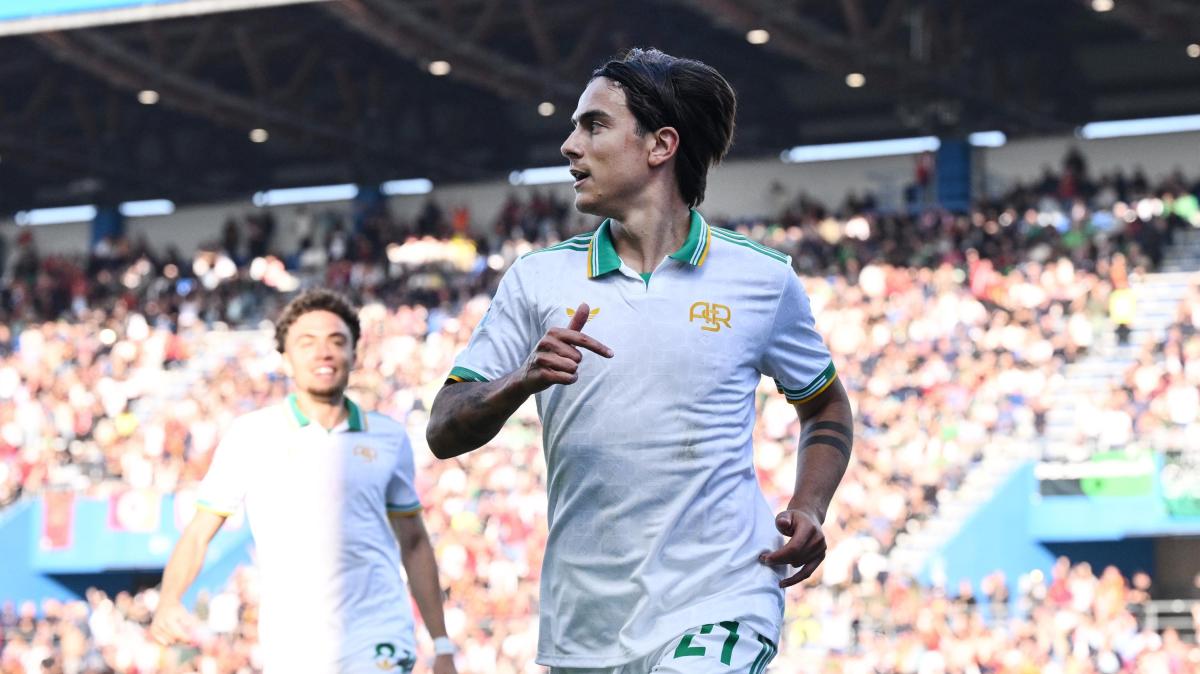 la-roma-risponde-al-napoli:-aggancio-in-vetta,-sassuolo-battuto-di-misura