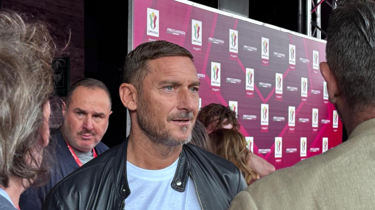 totti:-“spalletti?-grande-allenatore,-la-juventus-farebbe-un-affare”
