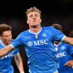 hojund,-il-papa:-“pazzo-di-napoli-e-dei-tifosi!-vi-racconto-quell’episodio-col-poster-di-cr7”