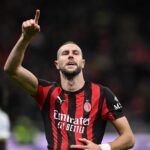 dybala-si-fa-ipnotizzare-da-maignan:-il-milan-vince-di-“corto-muso”,-roma-ko-a-san-siro