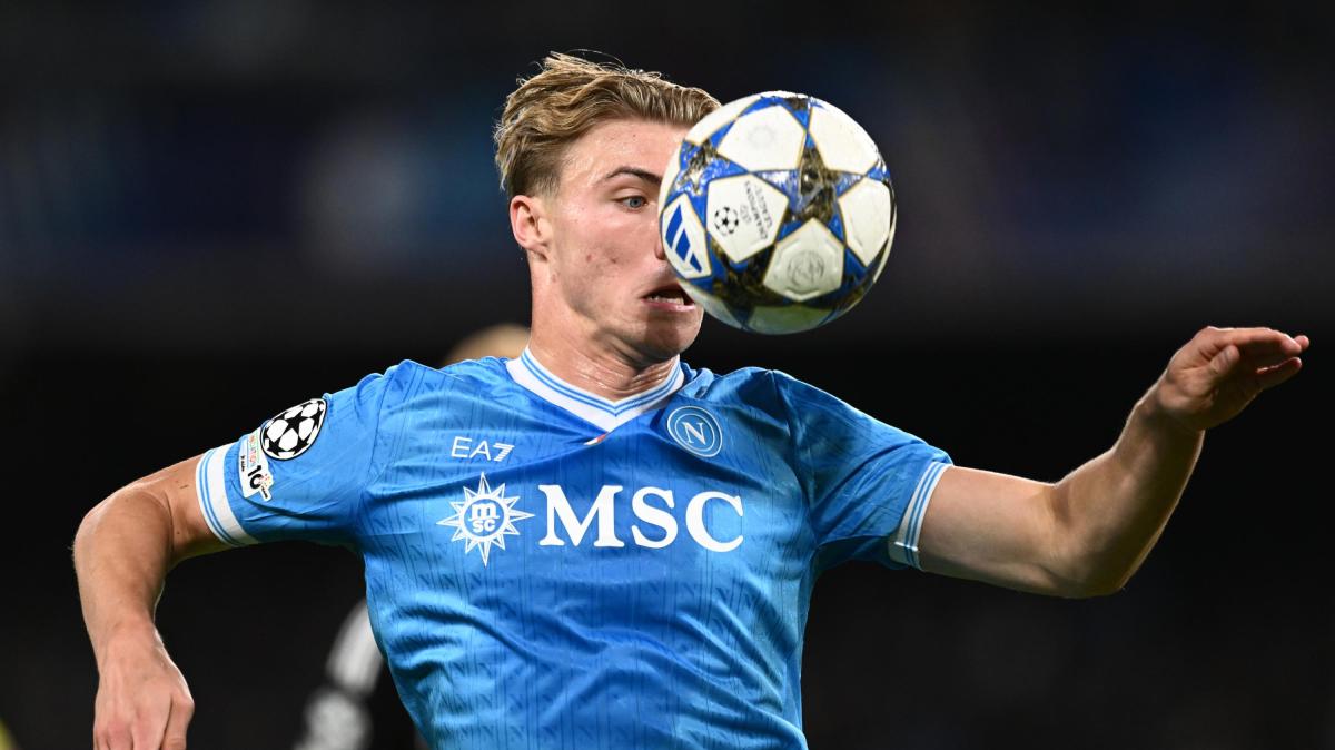 napoli-eintracht-0-0:-azzurri-inchiodati-sul-pari,-si-complica-la-classifica