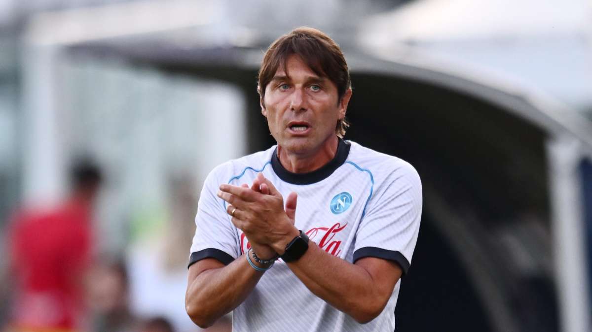 conte-rientrato-a-castel-volturno,-sky:-confronti-serrati-con-lo-staff-per-una-ragione