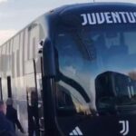 juve-arrivata-a-napoli:-il-primo-impatto-di-spalletti-all’esterno-del-parker’s