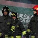 crollo-in-zona-arenaccia:-muro-di-contenimento-cede-e-travolge-quattro-auto,-nessun-ferito