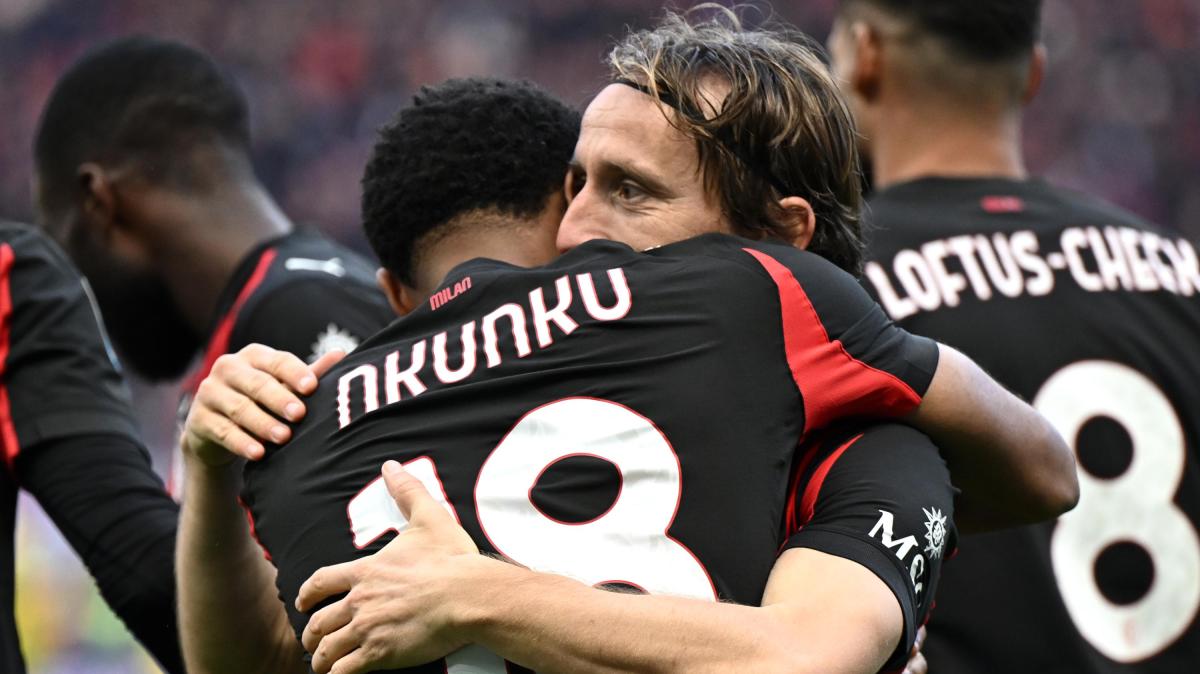 il-milan-soffre-solo-nei-primi-45′,-tris-a-san-siro-con-doppio-nkunku:-verona-ko