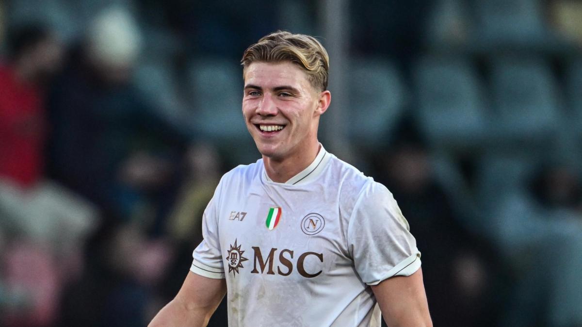 serie-a,-doppietta-e-migliore-in-campo:-e-hojlund-l’mvp-di-cremonese-napoli