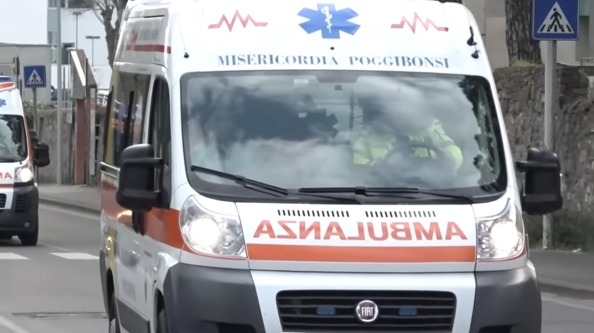 incredibile-a-napoli,-turista-romano-perde-tre-dita:-torna-in-strada-e-si-ferisce-ancora