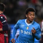 top10-gol-2025-–-terzo-posto-per-l’eroe-di-riyadh:-a-bologna-ancora-perplessi