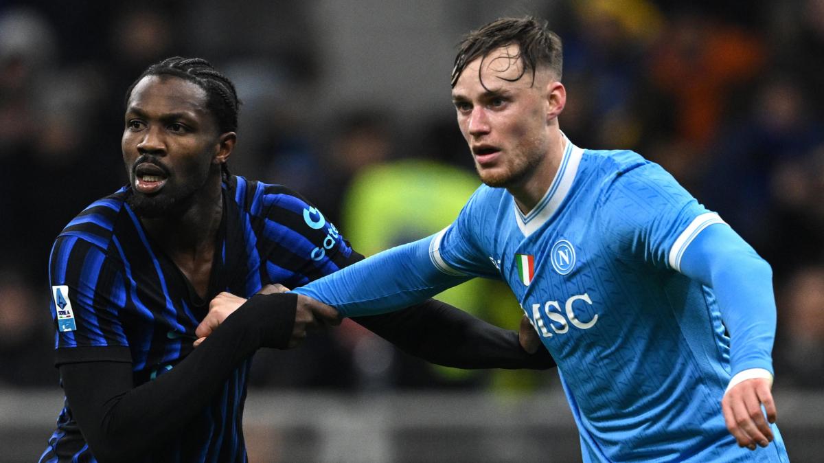 primo-cambio-per-il-napoli:-entra-lang-per-beukema