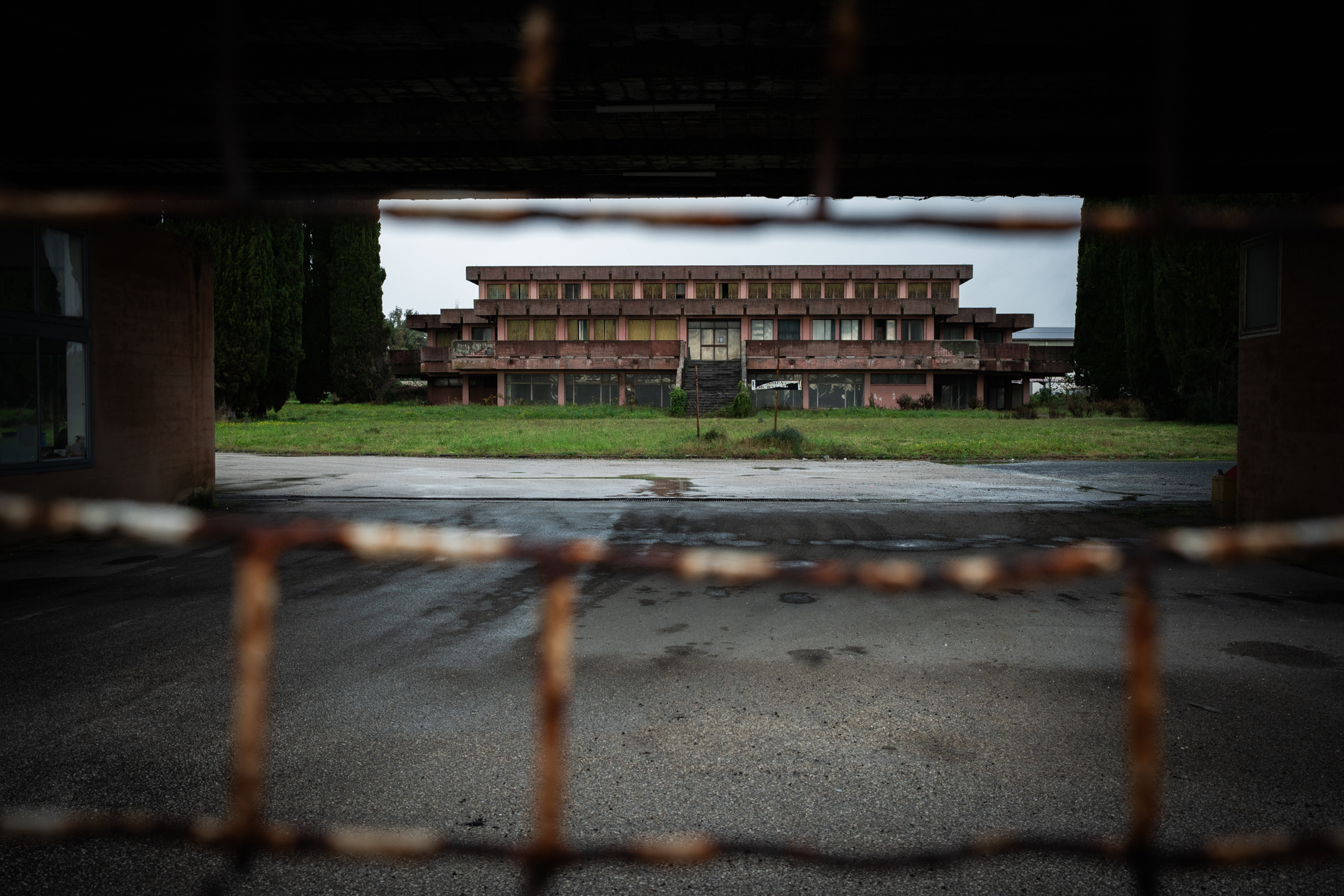 in-terre-sature.-deindustrializzazione-e-inquinamento-selvaggio-in-terra-di-lavoro