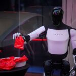 tesla-vuole-fare-meno-auto-e-piu-robot