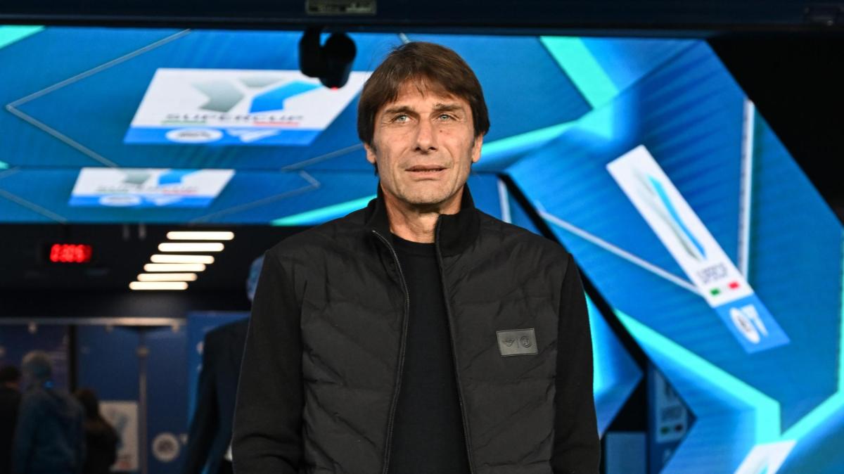 conte:-“onorato-per-la-panchina-d’oro!-grazie-ai-calciatori,-al-club-e-ai-tifosi”