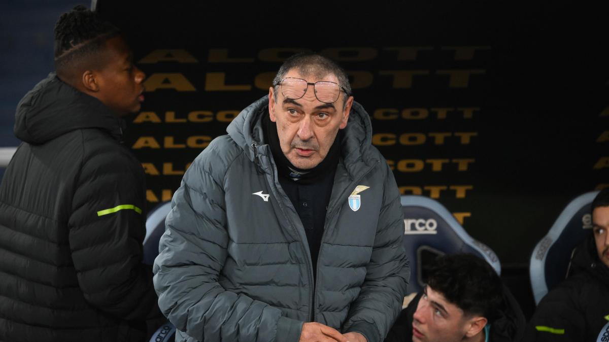 caos-lazio,-sarri:-“situazione-dura,-4mila-tifosi-in-casa-ma-vado-avanti”