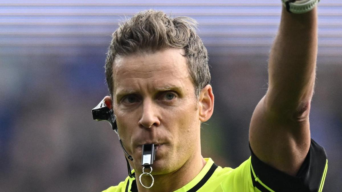 open-var,-chiffi-e-assistente:-“c’e-fallo-di-hojlund”,-il-var-subito:-“check-completato”